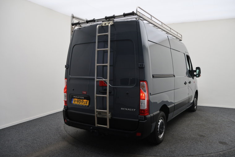 Vehicle Image 27