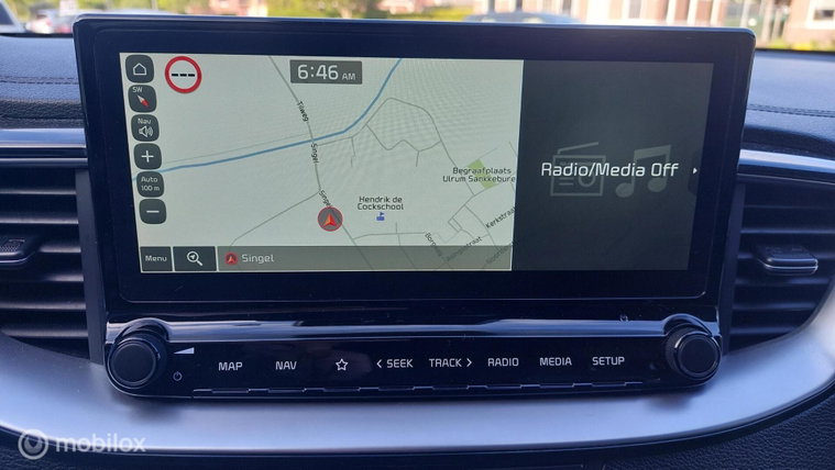 Vehicle Image 22