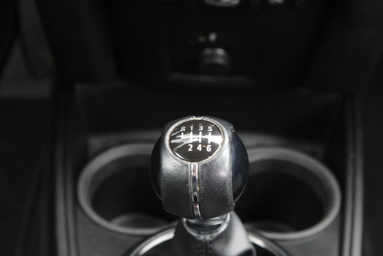 Vehicle Image 22