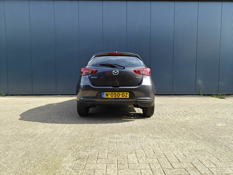 Vehicle Image 5