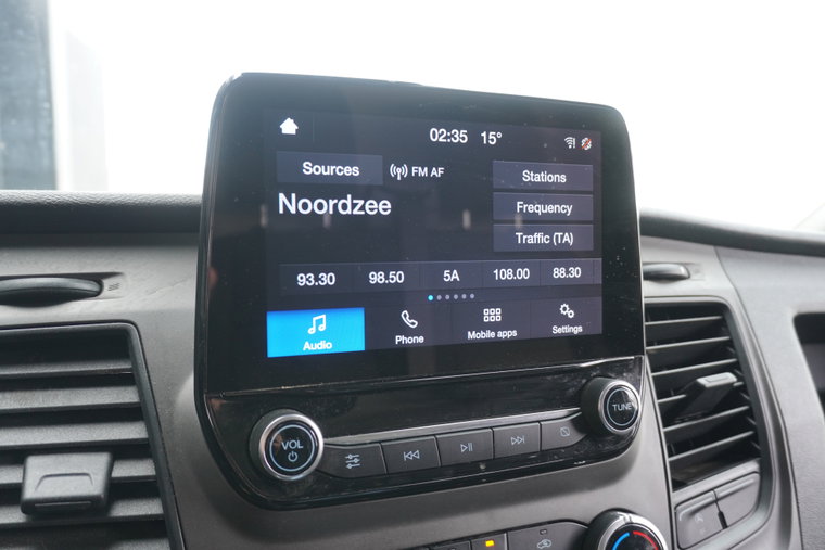 Vehicle Image 10