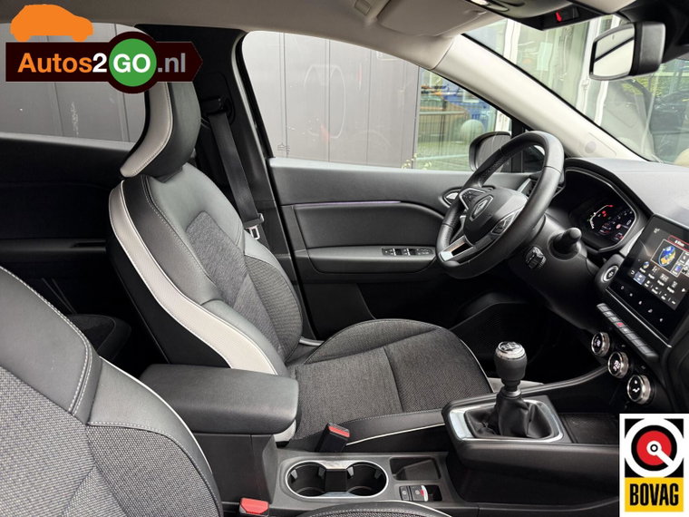 Vehicle Image 23