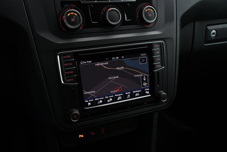 Vehicle Image 27