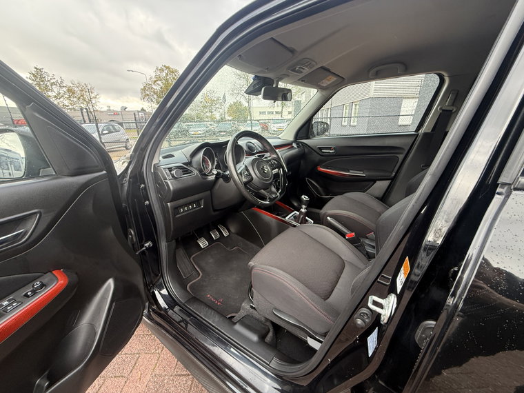 Vehicle Image 19
