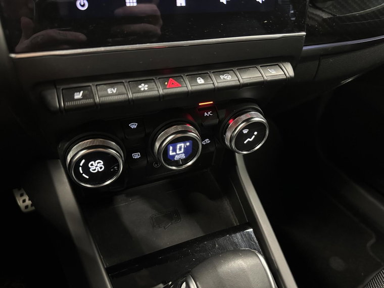 Vehicle Image 39