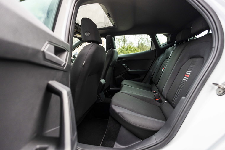 Vehicle Image 14