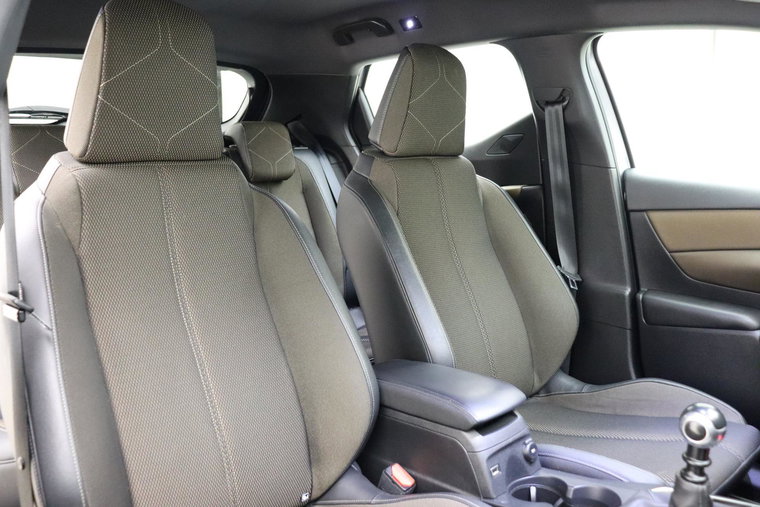 Vehicle Image 15