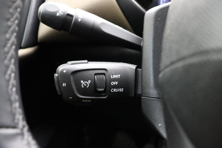 Vehicle Image 26