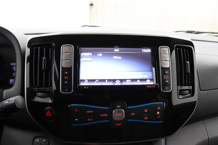 Vehicle Image 31
