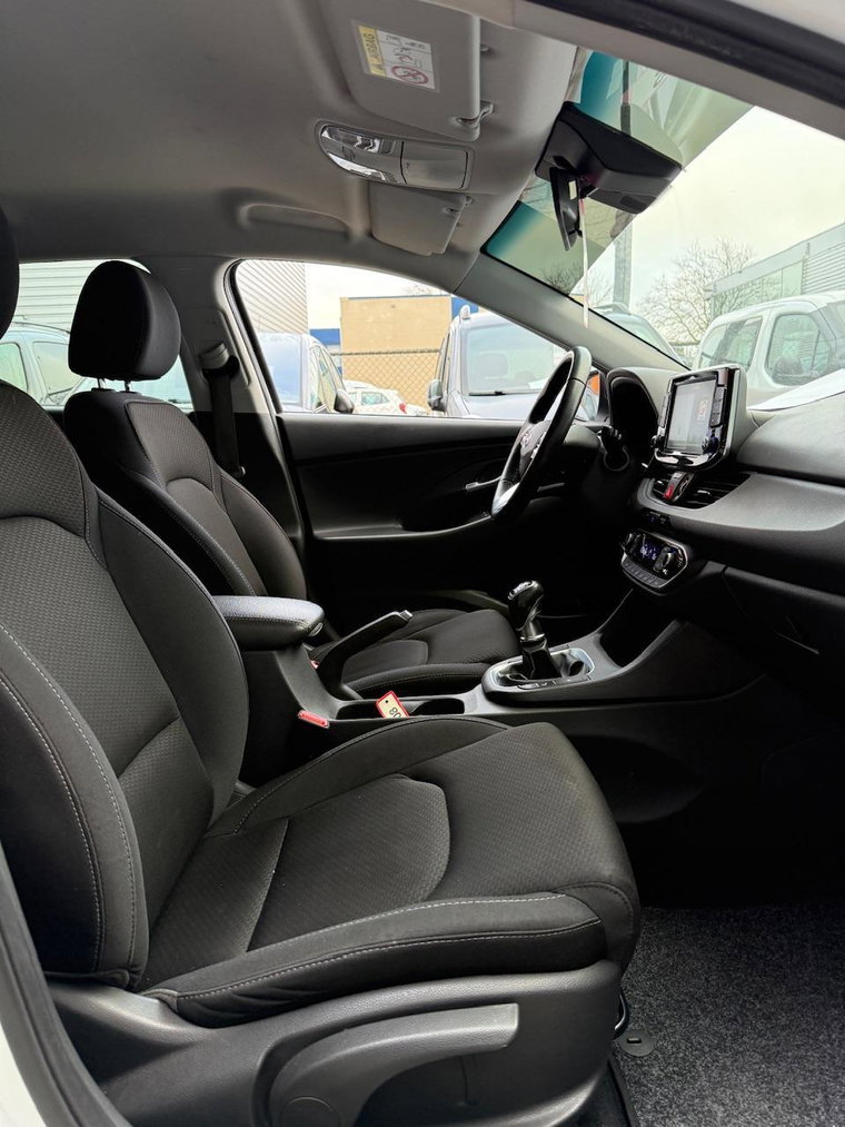 Vehicle Image 20