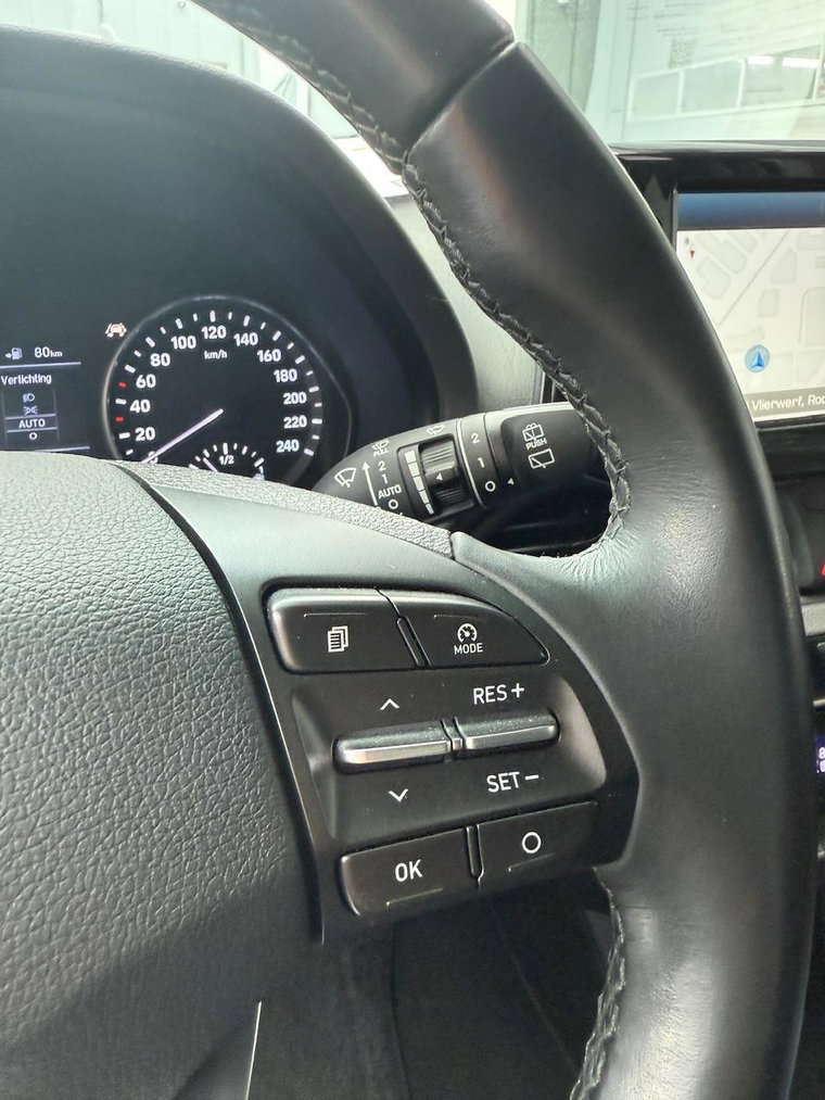 Vehicle Image 39