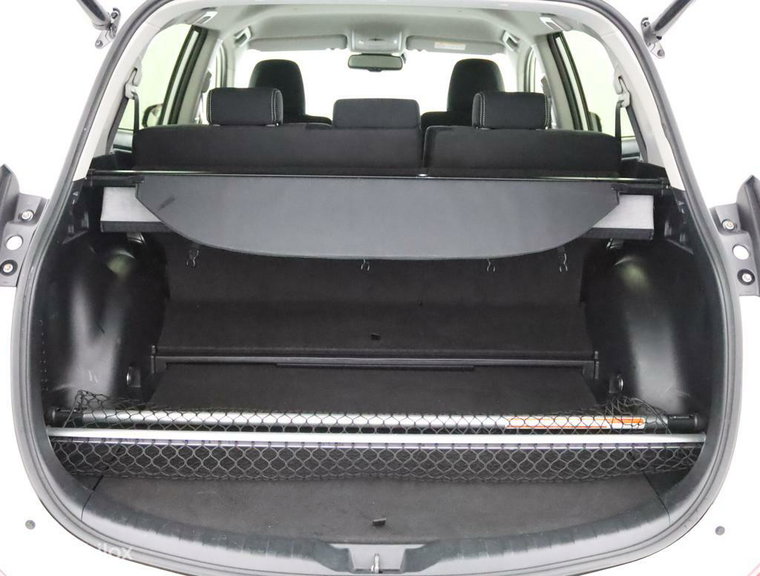 Vehicle Image 23