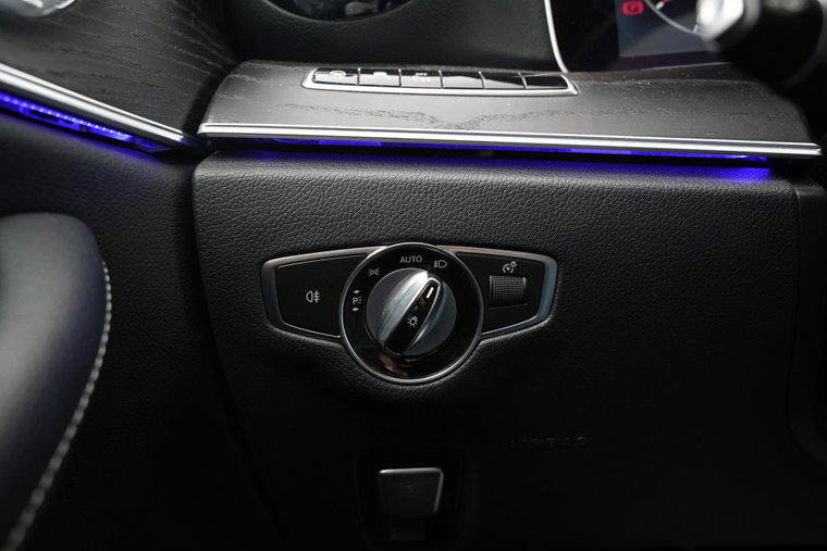 Vehicle Image 40