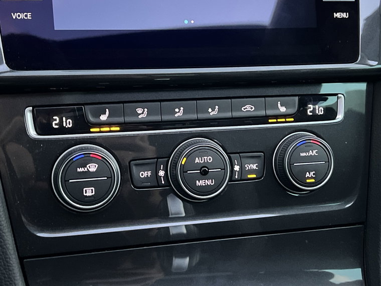 Vehicle Image 38