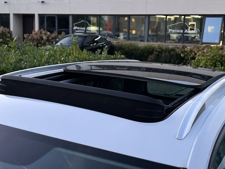 Vehicle Image 41