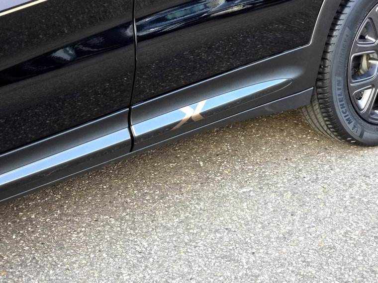 Vehicle Image 39
