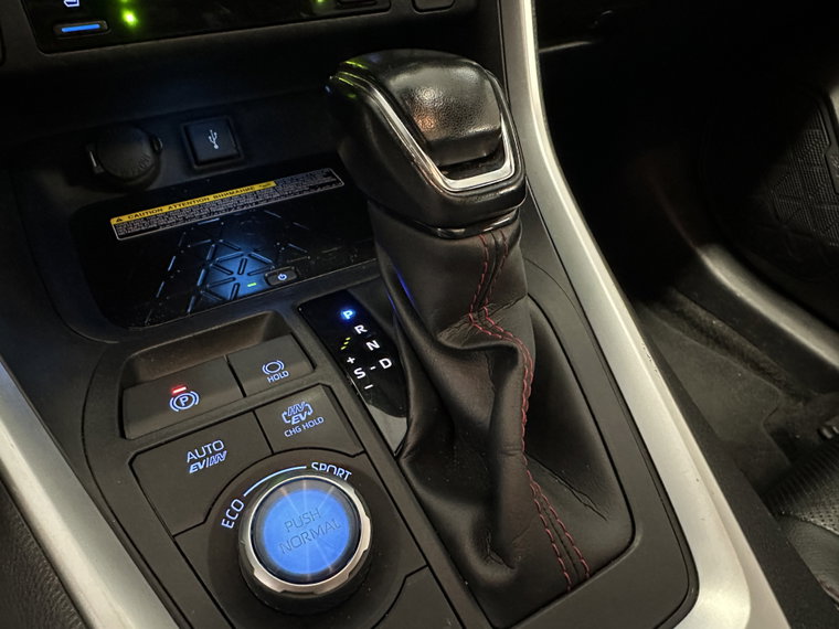 Vehicle Image 46
