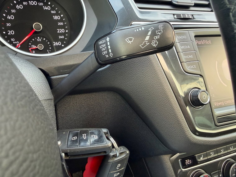 Vehicle Image 40