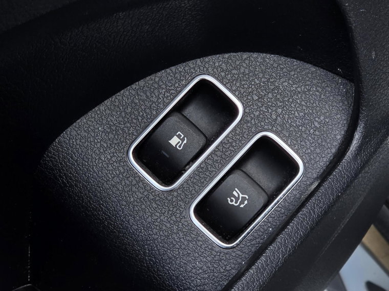 Vehicle Image 50