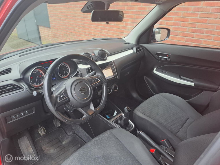 Vehicle Image 14