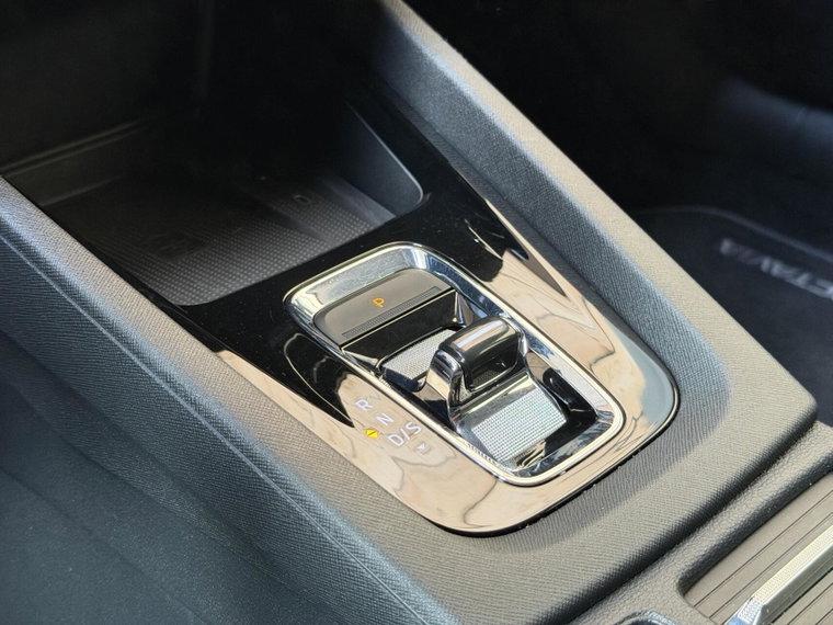 Vehicle Image 39