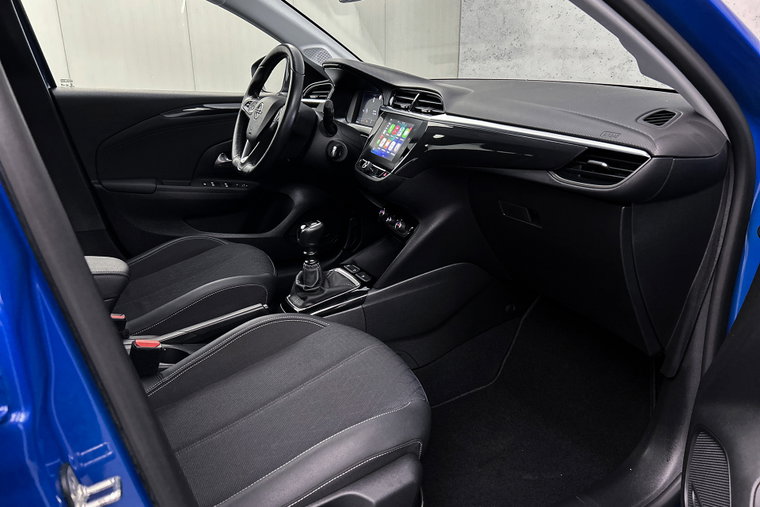 Vehicle Image 33