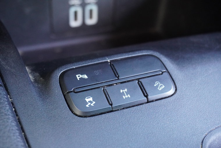Vehicle Image 18