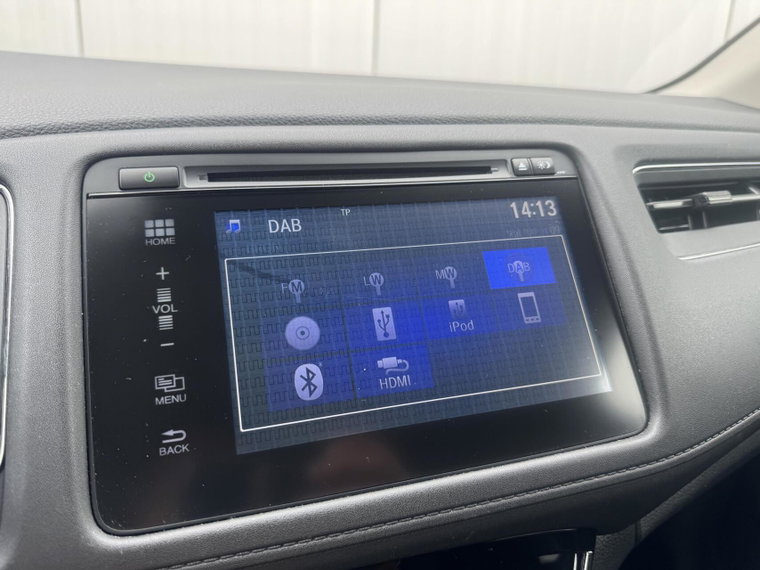 Vehicle Image 26