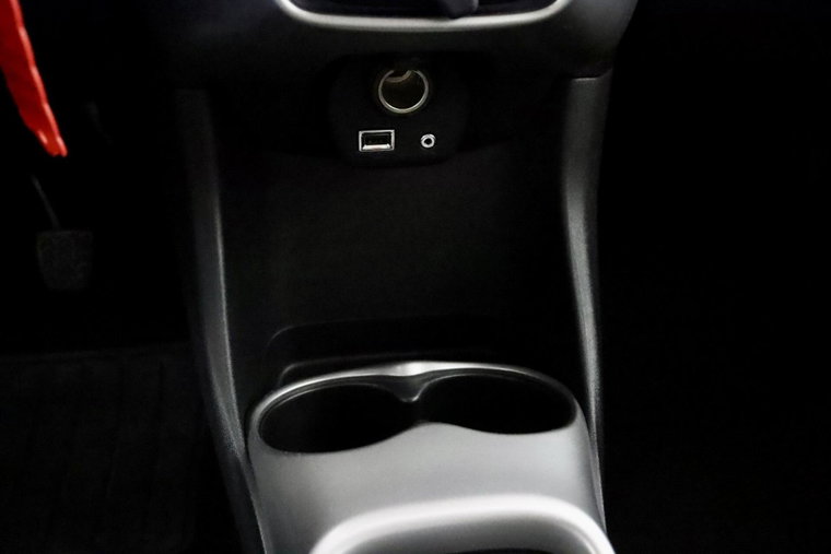 Vehicle Image 31