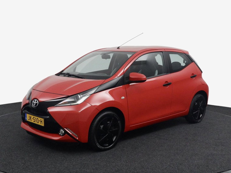 Vehicle Image 9