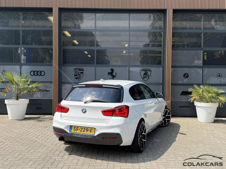 Vehicle Image 50
