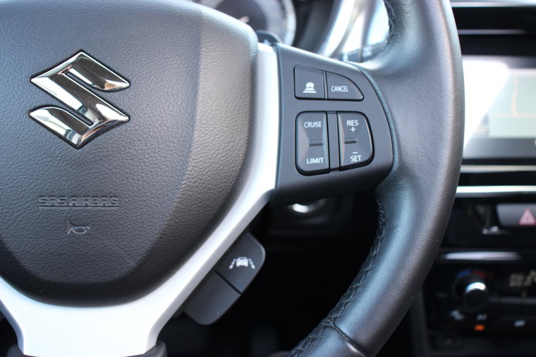 Vehicle Image 21