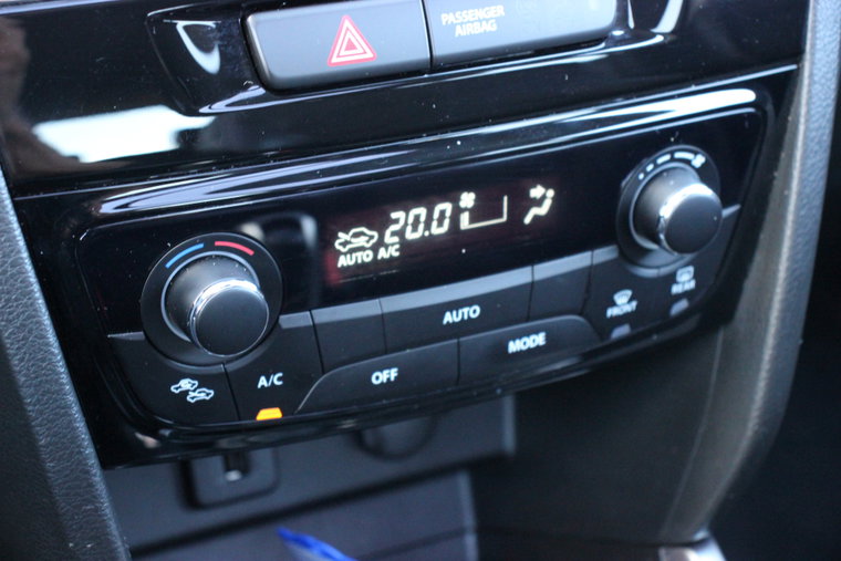 Vehicle Image 26