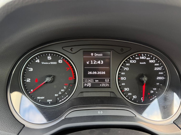Vehicle Image 36