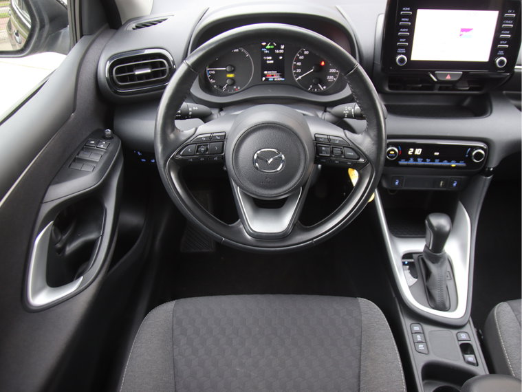 Vehicle Image 12