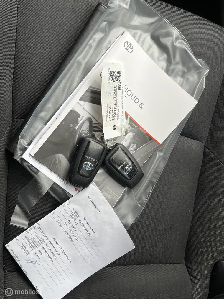 Vehicle Image 14