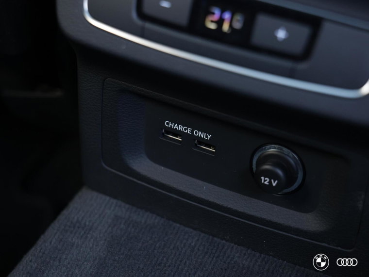 Vehicle Image 45