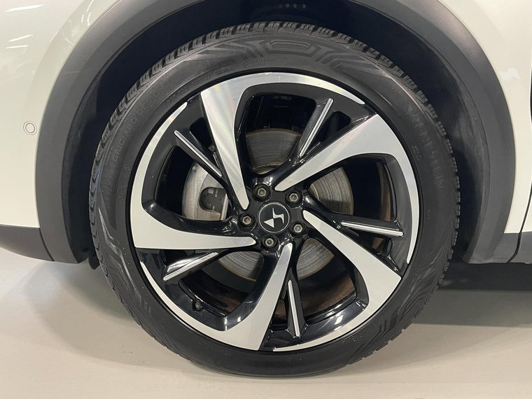 Vehicle Image 36