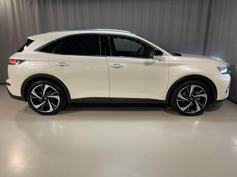 Vehicle Image 45