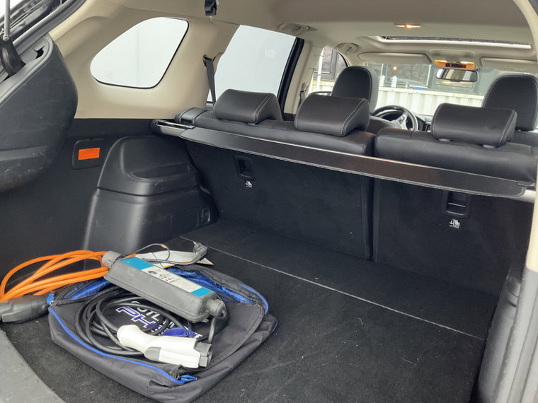 Vehicle Image 12