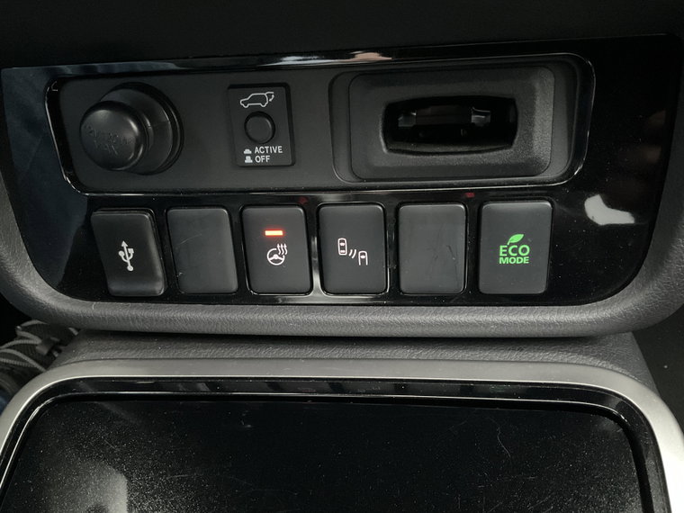 Vehicle Image 26