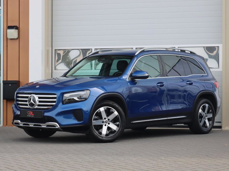 Vehicle Image 40