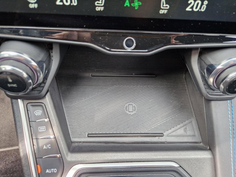 Vehicle Image 36