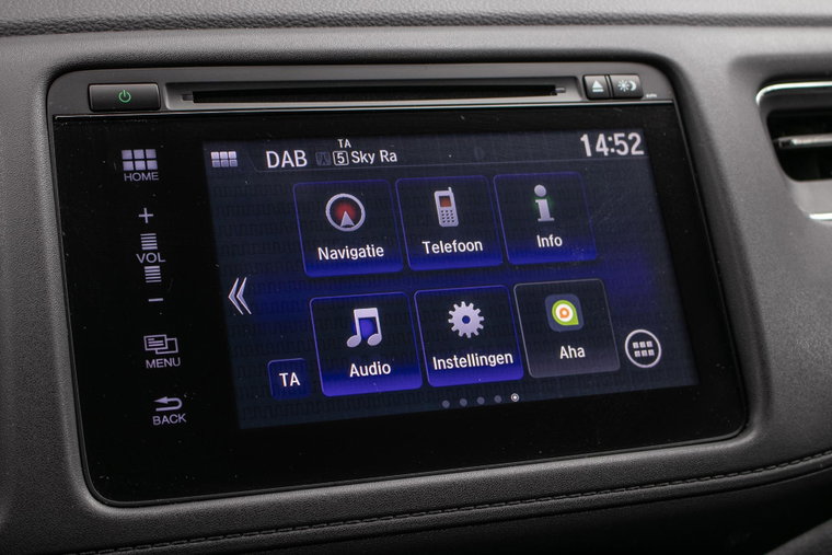 Vehicle Image 19