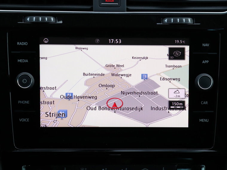 Vehicle Image 17