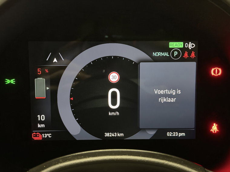 Vehicle Image 33