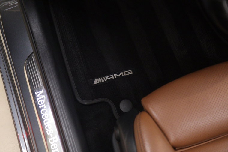 Vehicle Image 35