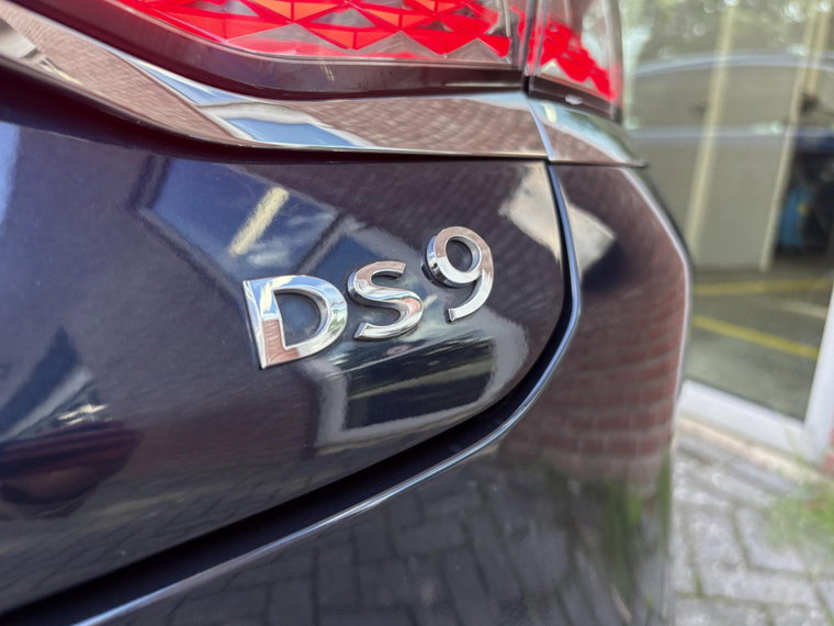 Vehicle Image 22