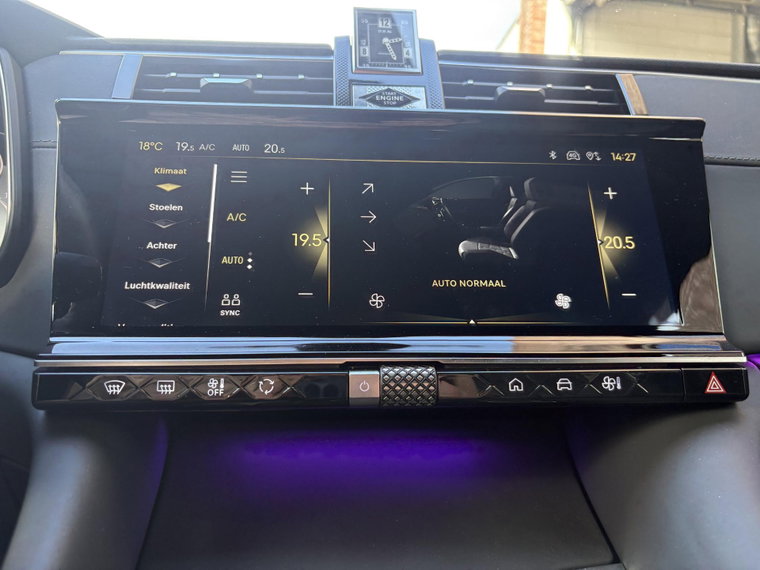 Vehicle Image 45
