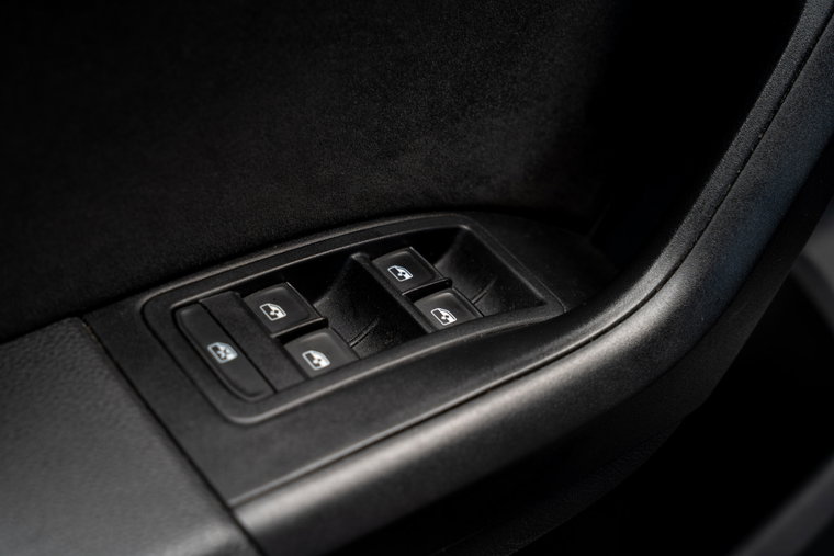 Vehicle Image 39